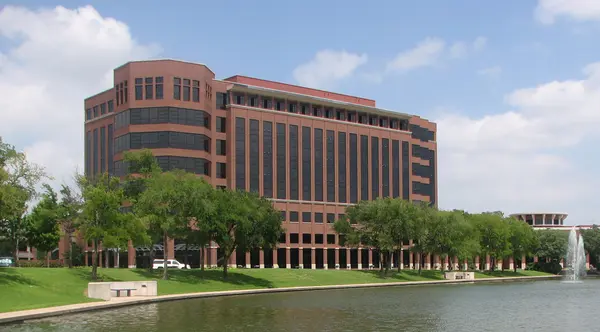 Lennox Corporate